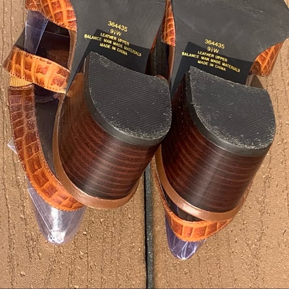 KELLY SCOTT LADIES LEATHER SANDALS SIZE 9-1/2 W - Picture 7 of 8